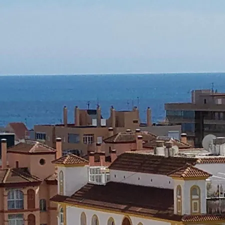 Apartamento Con Vista Al Mar 게스트하우스 2*