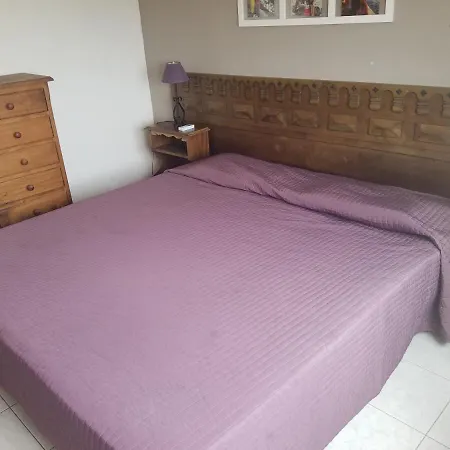 게스트하우스 Apartamento Con Vista Al Mar 푸엔히롤라